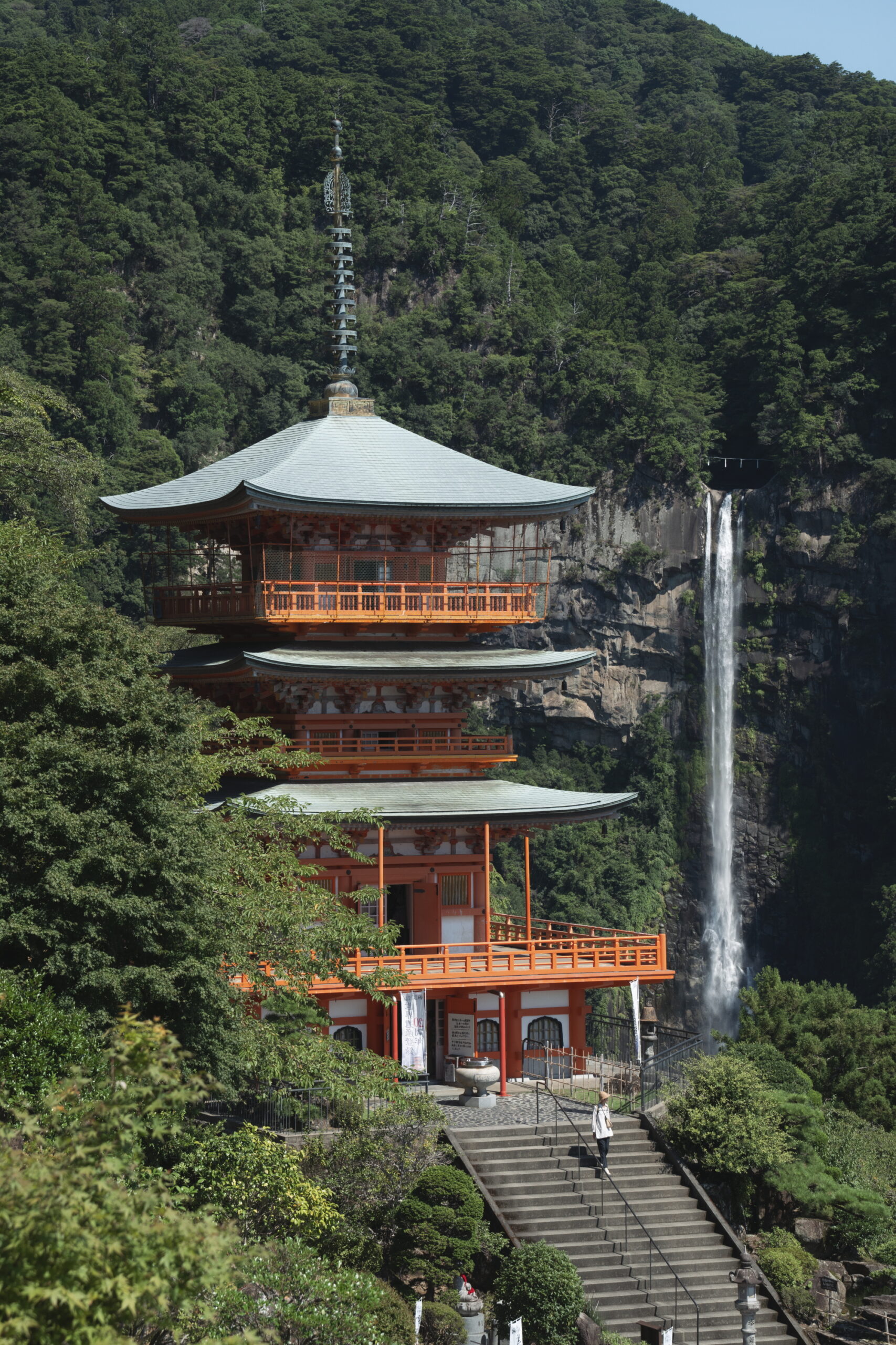 那智の滝と三重塔